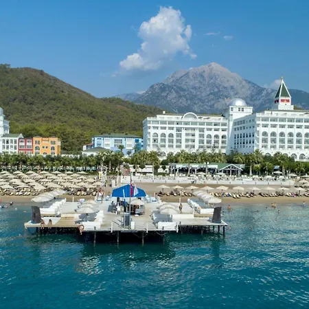 Nirvana Dolce Resort
